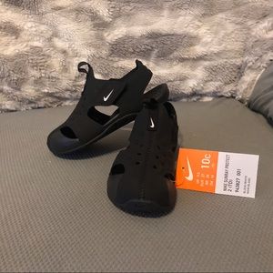 TODDLER NIKE SANDALS